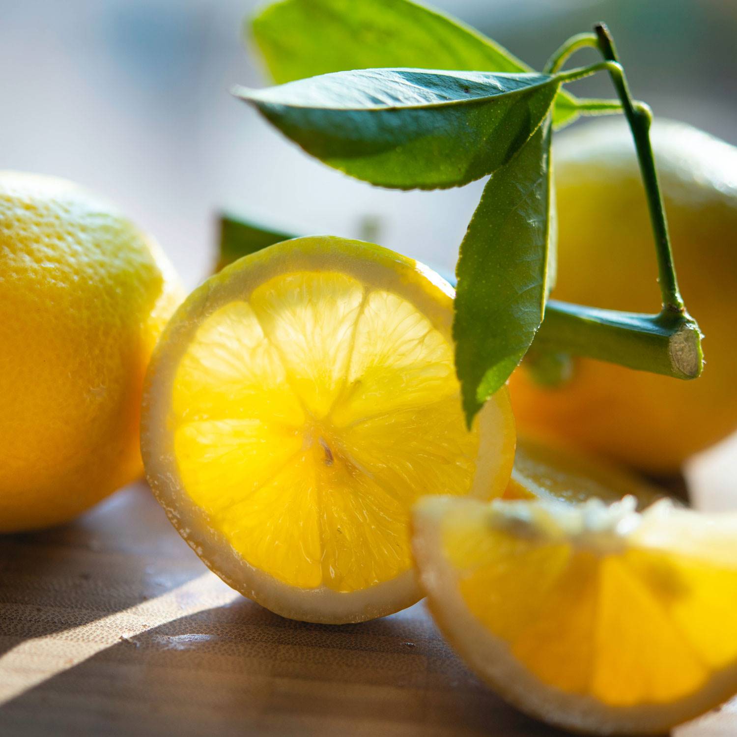 dieta-acne-alimentos-buenos-limon