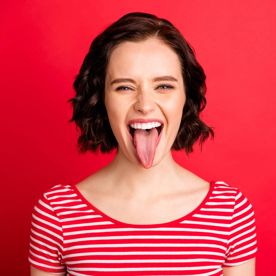 ¿Tienes la lengua blanca? Estos remedios caseros te ayudan