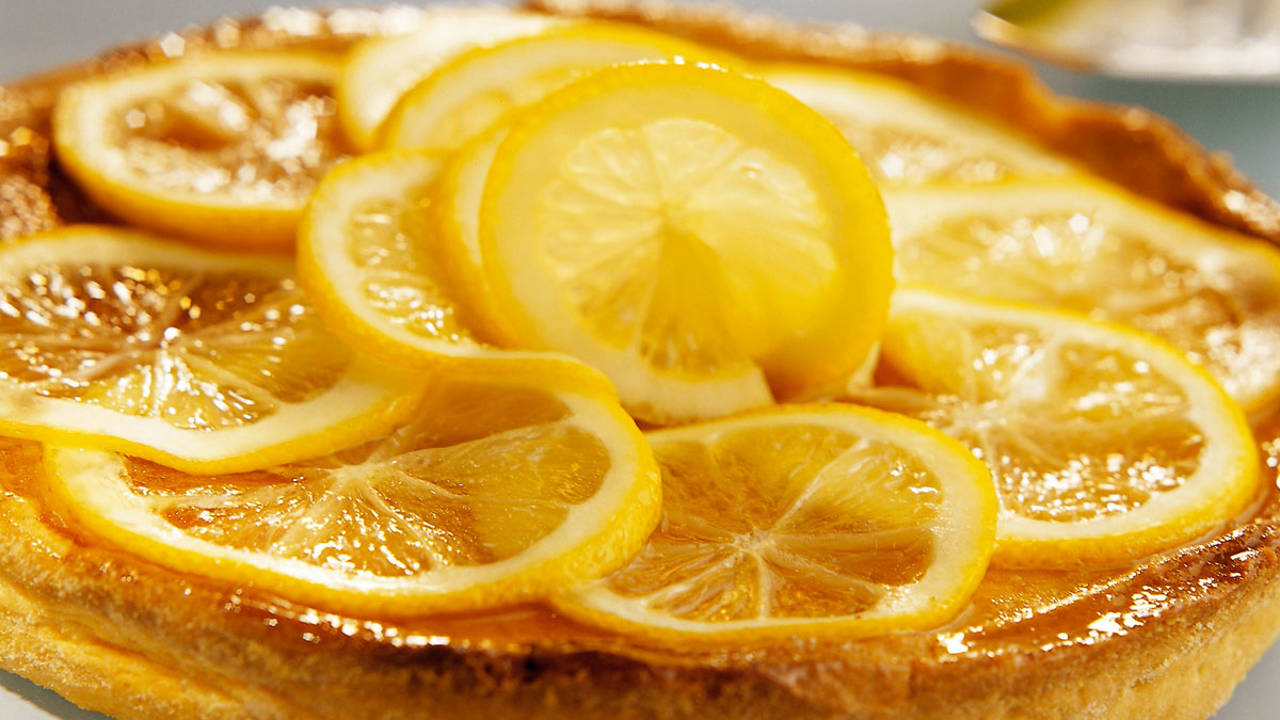 Tarta de limón con almendras