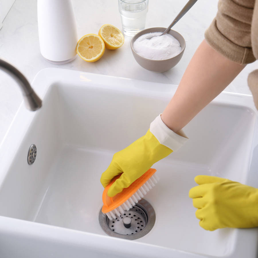 Malos olores en tuberías y desagües de la cocina o el baño: cómo eliminarlos con remedios caseros