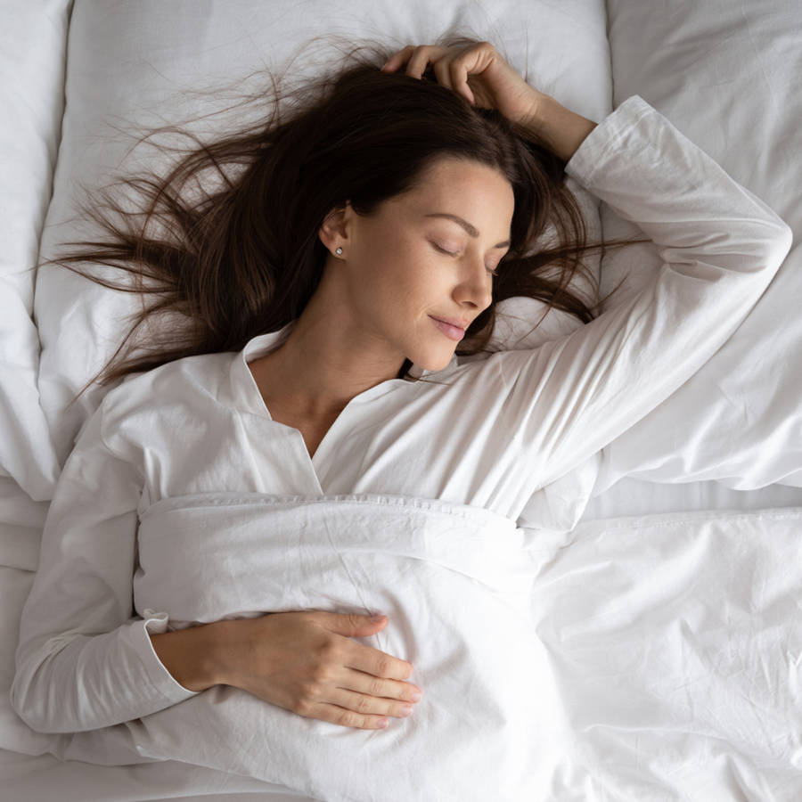 Cómo quitar las manchas amarillas de las almohadas con remedios caseros y unos sencillos trucos