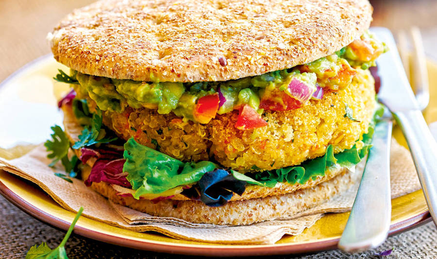 hamburguesas de quinoa con guacamole 