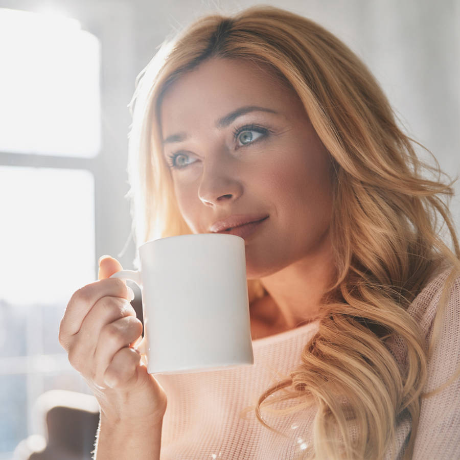 Ni bebidas isotónicas ni zumos: estas son las tres bebidas que hay que tomar a diario para para que no te falten minerales