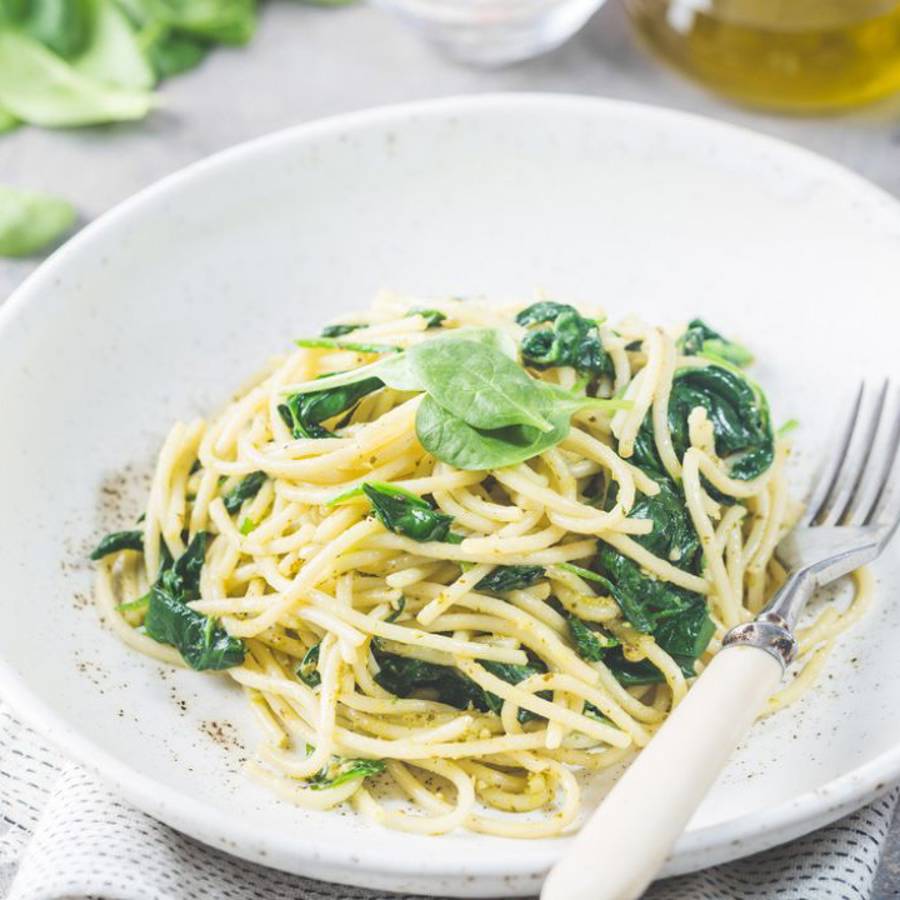 Sin queso ni tomate: la receta de pasta sana, ligera y deliciosa que te soluciona una comida