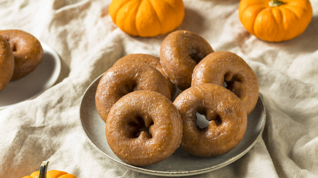 Donut saludable de calabaza con chocolate negro: el desayuno saludable que no engorda