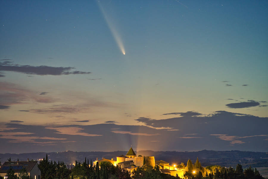 Comet C2023 A3 Tsuchinshan-ATLAS sobre Cailhau Aude (Francia)