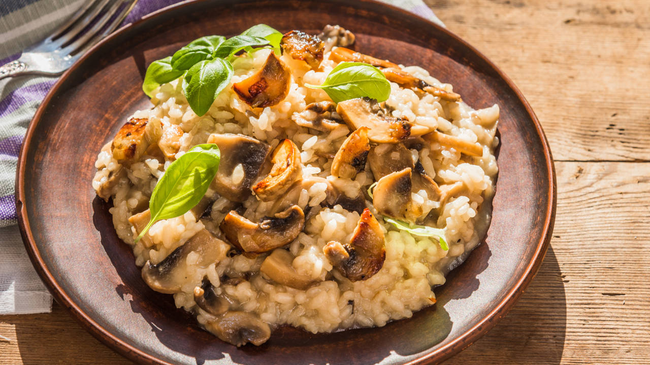 Cómo hacer un arroz con boletus para chuparse los dedos