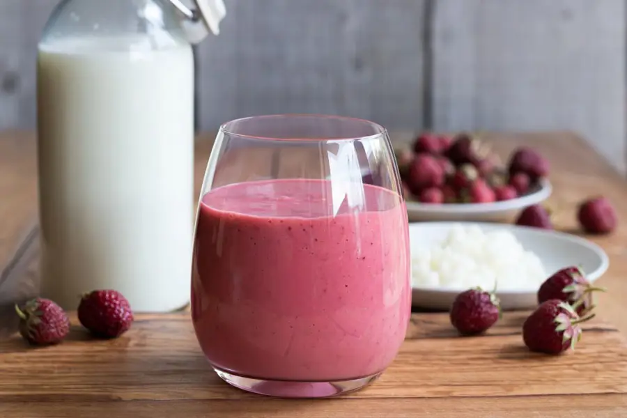 Batido de kéfir con fresas