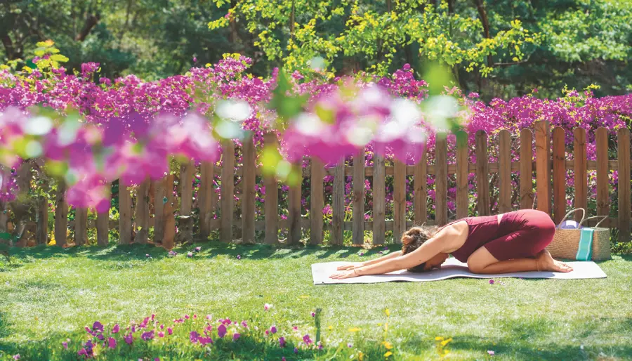 YOGA 4