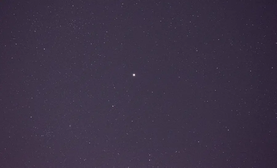 Marte en el cielo nocturno