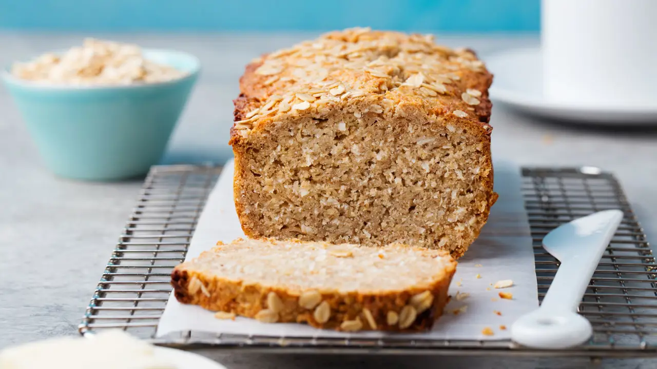 Pan de avena para desayunar