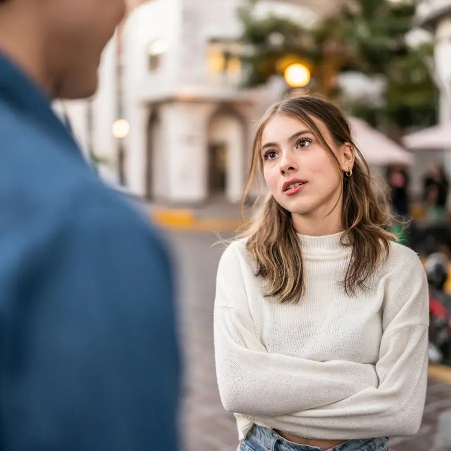 pareja discutiendo