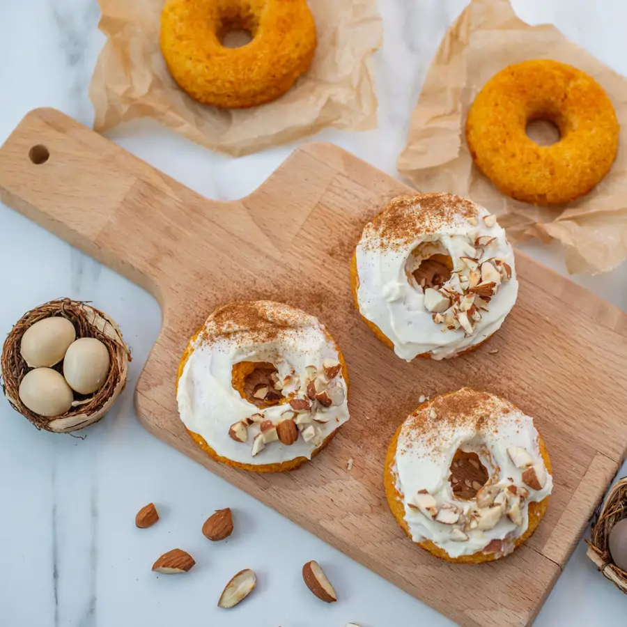 Donuts de tarta de zanahoria y canela: fáciles, saludables y ¡brutales!