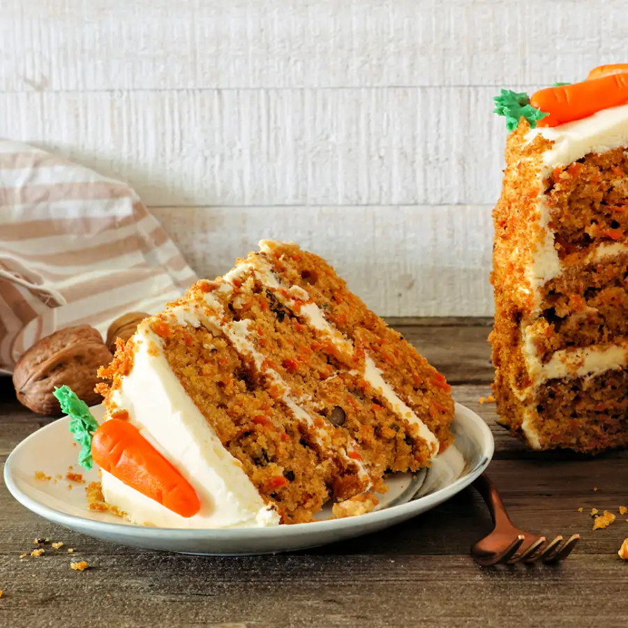 Tarta de zanahoria, coco y nueces: la versión ligera y deliciosa del 'carrot cake'