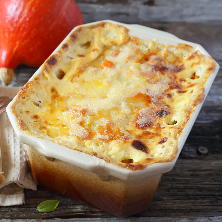 La lasaña de calabaza que se prepara en 10 minutos: sin pasta y rica en proteínas para comerla siempre que quieras