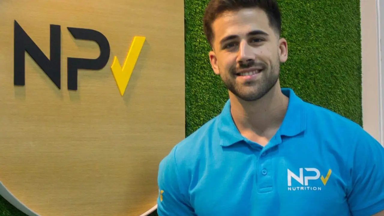 Alberto Cara, entrenador personal: "Para tener abdominales no hace falta hacer ejercicios abdominales, depende de otras cosas" 