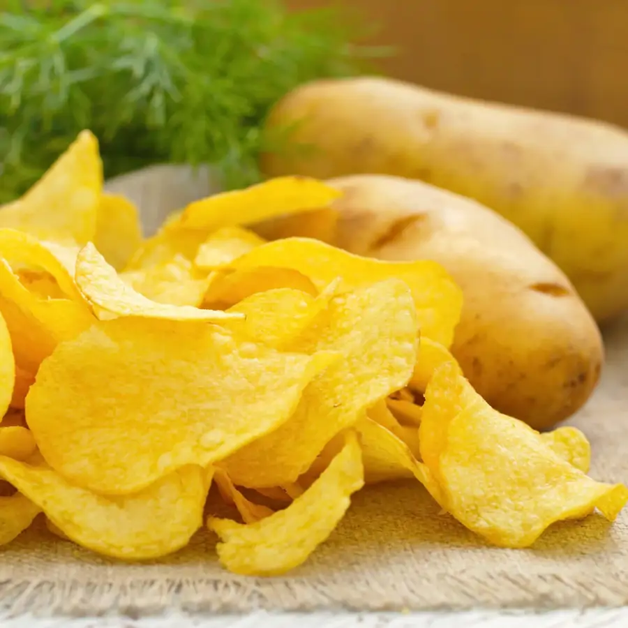 Así se hace la tortilla de patatas chips de Ferran Adrià: "3 minutos, 20 segundos y 6 huevos para hacer una obra de arte" 