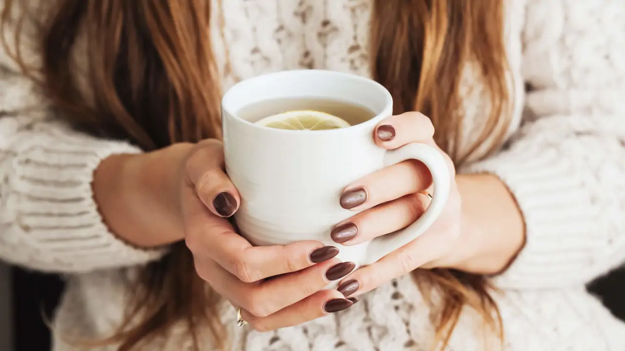 ¿Cuál es el mejor momento del día para beber té verde?
