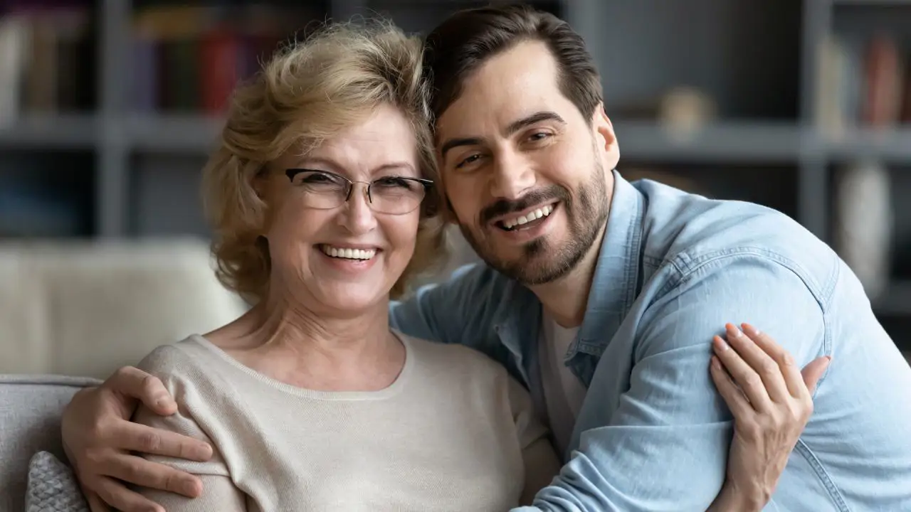 madre e hijo