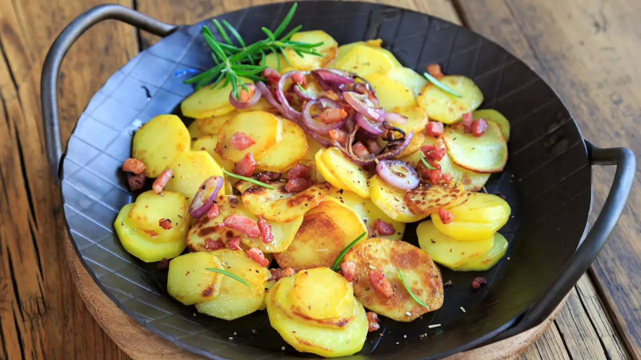 patatas al ajillo