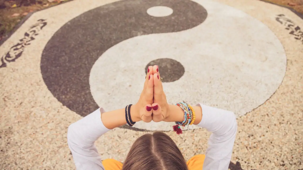 Meditar simbolo yin yang