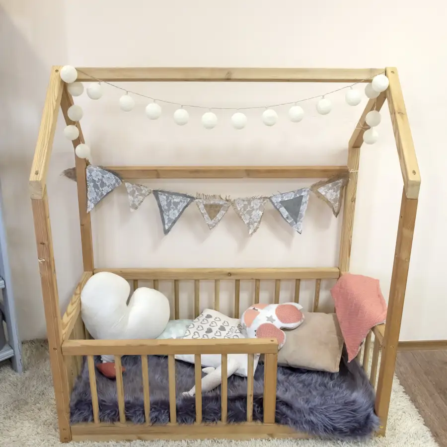 Cama Montessori: la que mejor se adapta a las necesidades físicas y mentales del niño