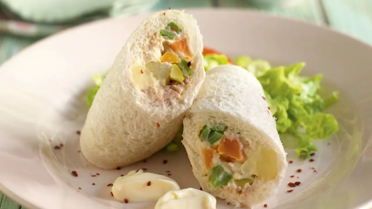 Rollitos de atún con pan de molde