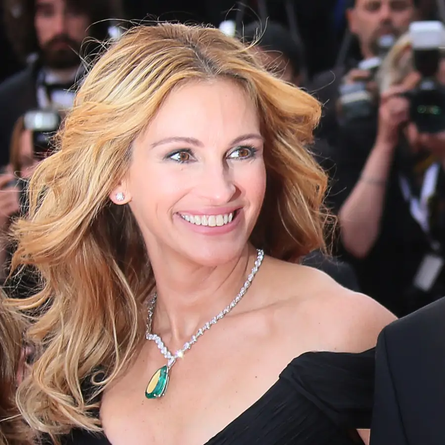 Julia Roberts (57 años): “Me he dado cuenta de que la felicidad cambia a medida que avanza la vida, pero siempre empieza en mí misma”