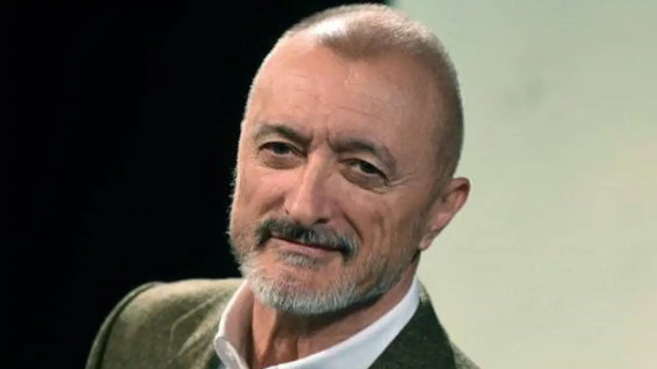 Arturo Pérez Reverte: "Cuando mi madre murió se llevó imágenes que solo ella tenía de mí. Ahora lamento no haberle preguntado más cosas porque cuando uno muere, con él muere una mirada,